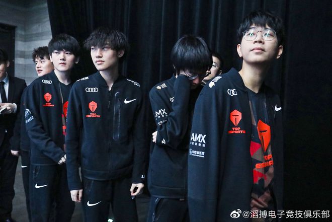 变固定阵容 变固定阵容