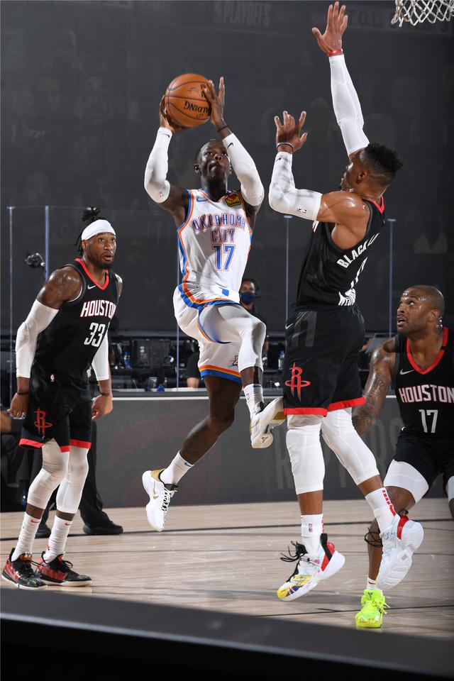 面对强大对 面对强大对